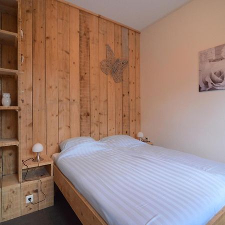 Holiday Home In Geesteren With Roof Terrace Garden Furniture エクステリア 写真