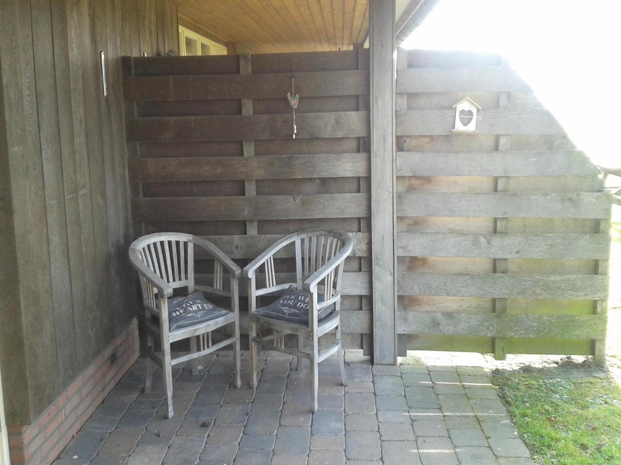 Holiday Home In Geesteren With Roof Terrace Garden Furniture エクステリア 写真