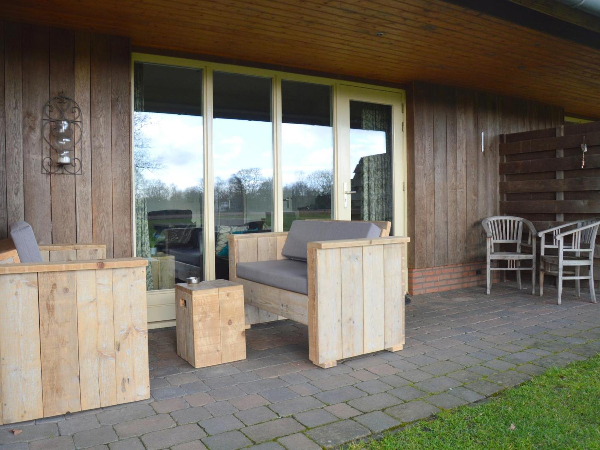Holiday Home In Geesteren With Roof Terrace Garden Furniture エクステリア 写真