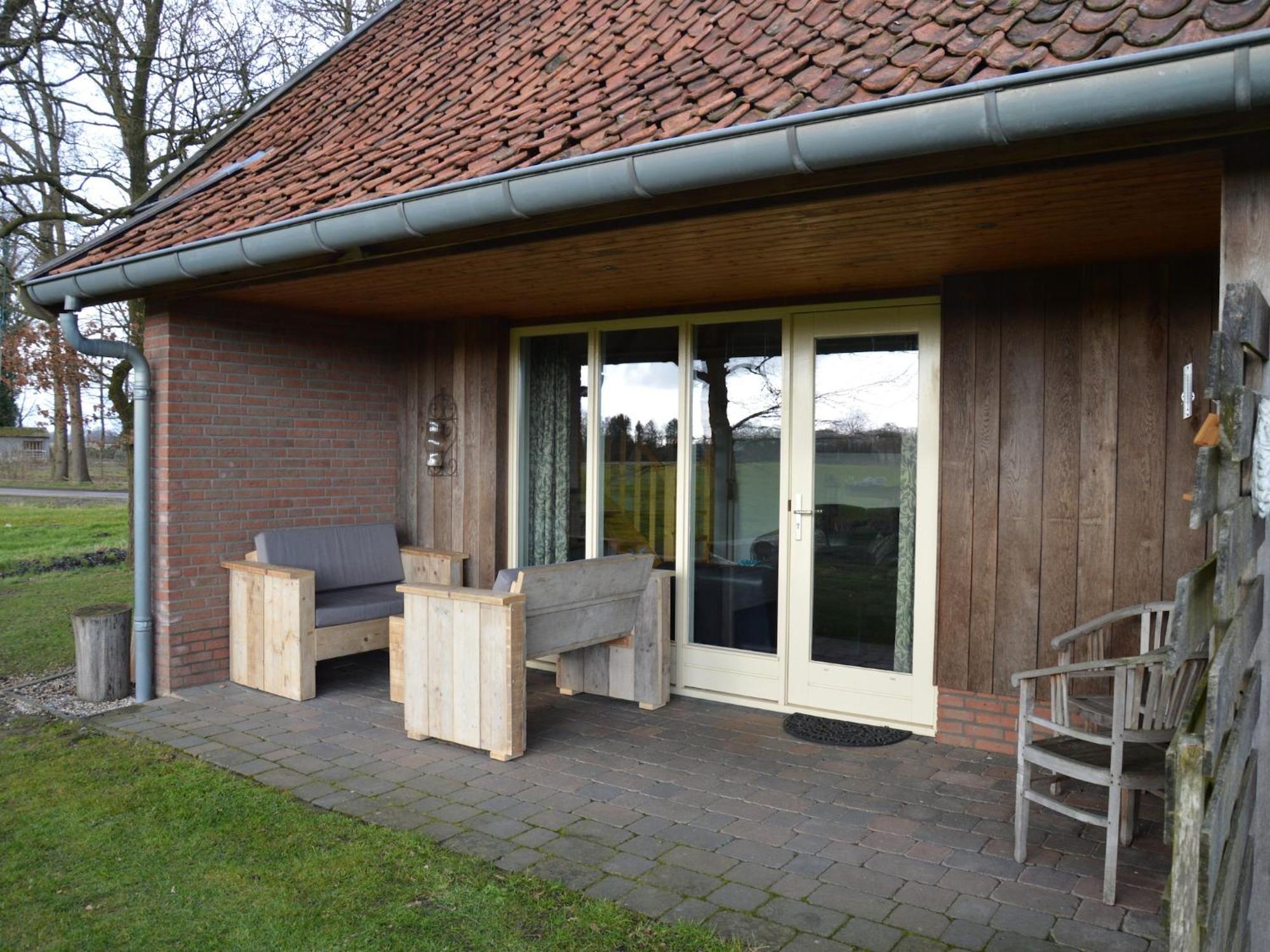 Holiday Home In Geesteren With Roof Terrace Garden Furniture エクステリア 写真